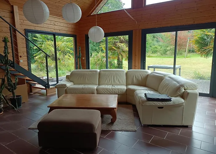 Ferienhaus De La Croix Regnault Raids